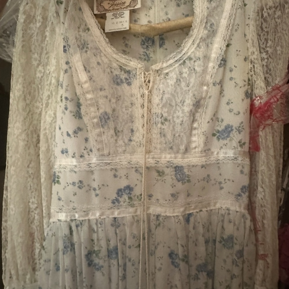 Gunne Sax White and Blue Floral Lace Maxi Dress
